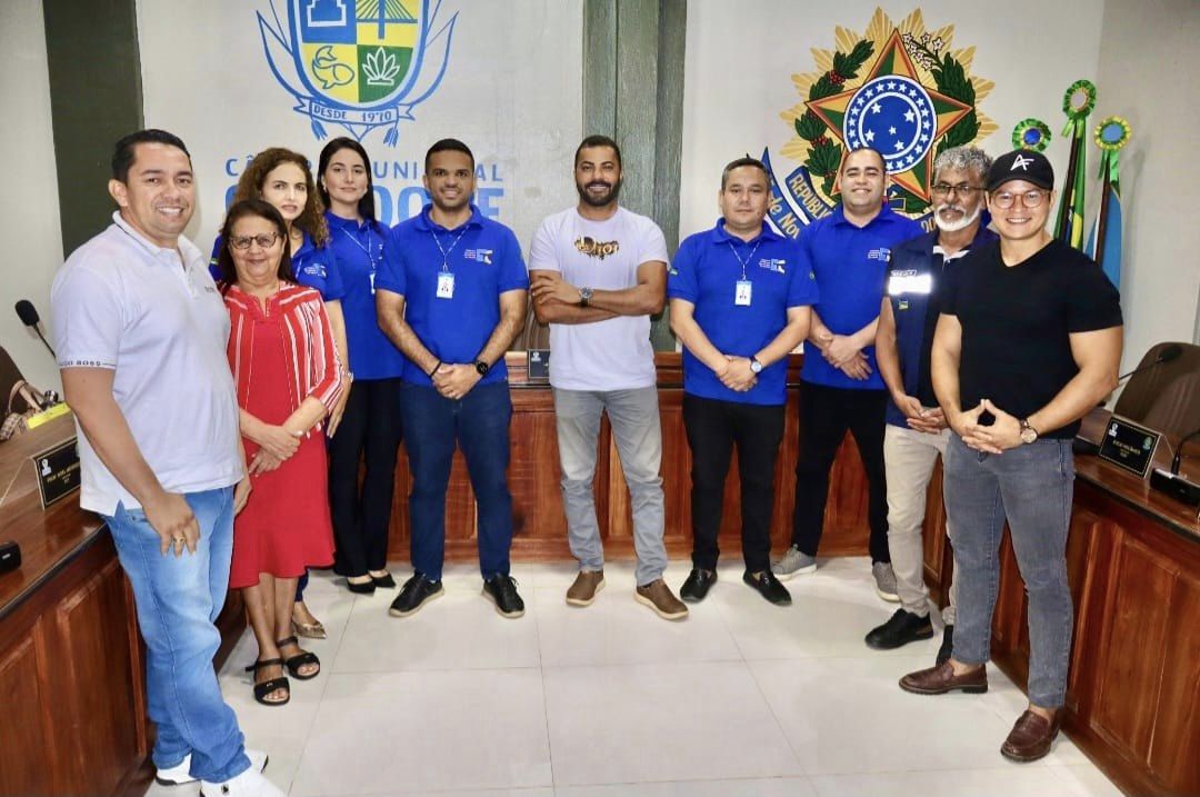 REUNIÃO - PRESIDÊNCIA DA CÂMARA MUNICIPAL E TRIBUNAL DE CONTAS DO ESTADO DO AMAPÁ.