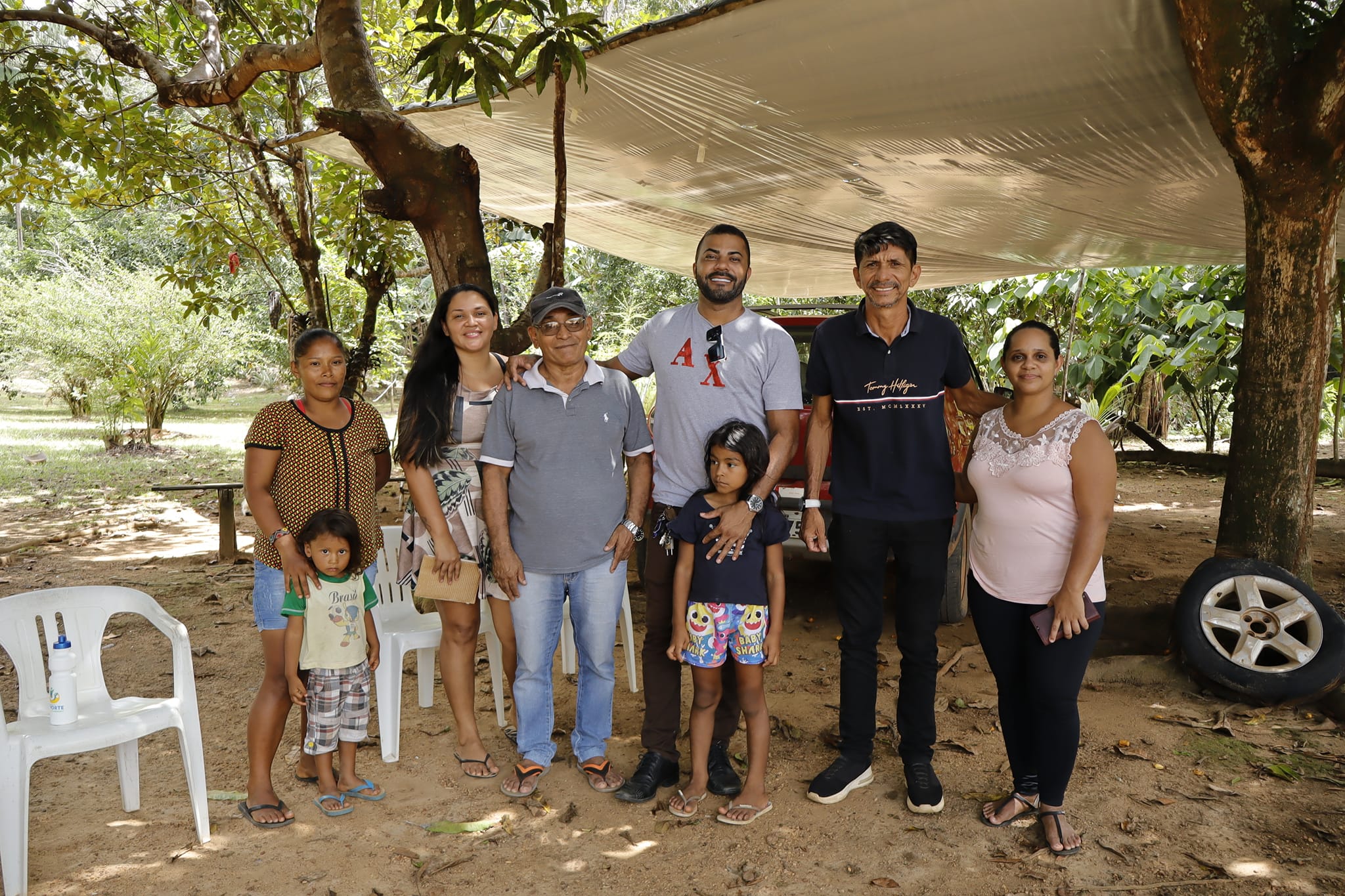 VEREADOR UESLEI TELES E VEREADOR GUIDO MECÂNICO SE REÚNEM COM ASSOCIAÇÃO DE MORADORES DE CLEVELÂNDIA DO NORTE.