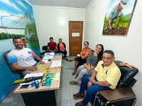 VEREADOR UESLEI TELES E VEREADOR GUIDO MECÂNICO SE REÚNEM COM ASSOCIAÇÃO DE MORADORES DE CLEVELÂNDIA DO NORTE. 