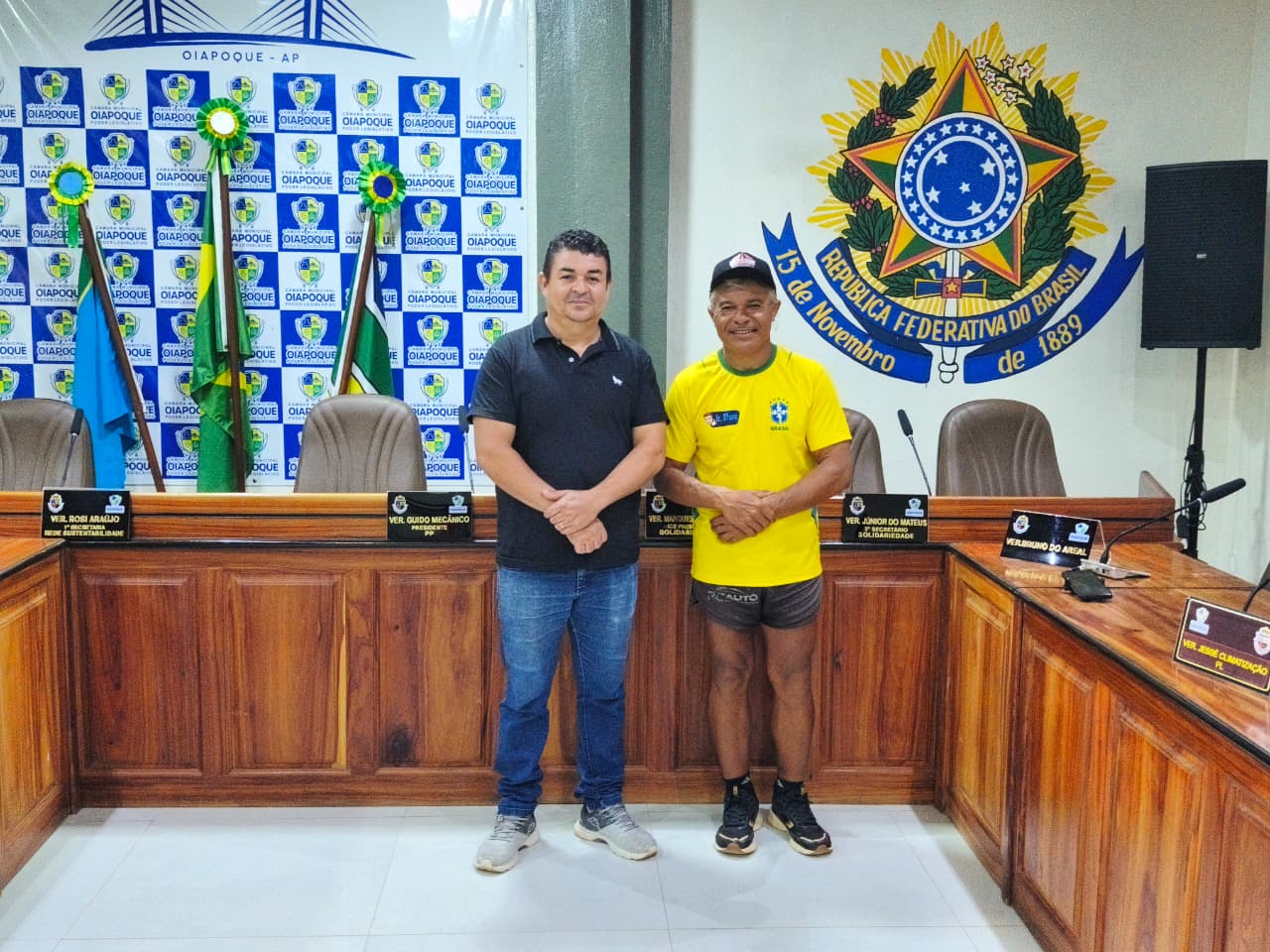 CÂMARA DE OIAPOQUE RECEBE O MARATONISTA XAVIER PIMENTEL E SEU DESAFIO SOLIDÁRIO! 